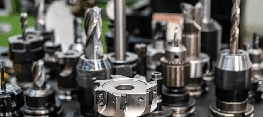 ابزارهای ضروری CNC برای کارخانه‌های چوب و مته‌ه